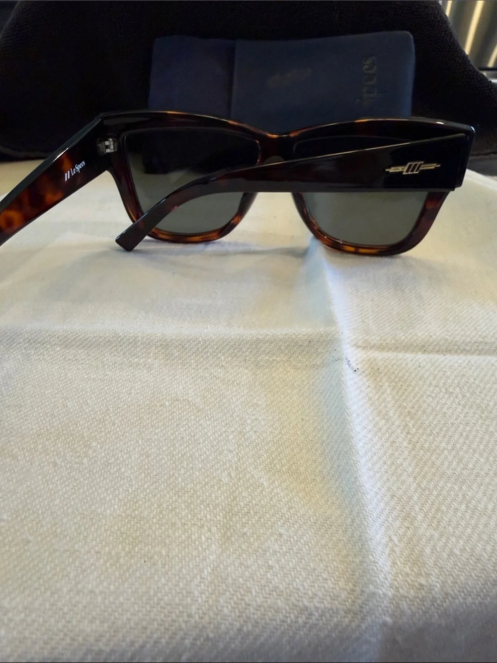 Le Specs Total Eclipse Tortoiseshell and Black Cat-Eye Sunglasses